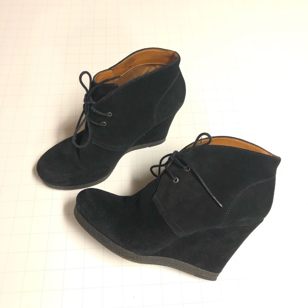 Nine West suede black very comfortable wedge boots with laces - Picture 3 of 17
